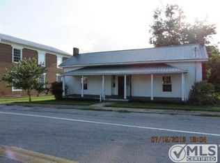 101 N Mulberry St, Cornersville, TN 37047