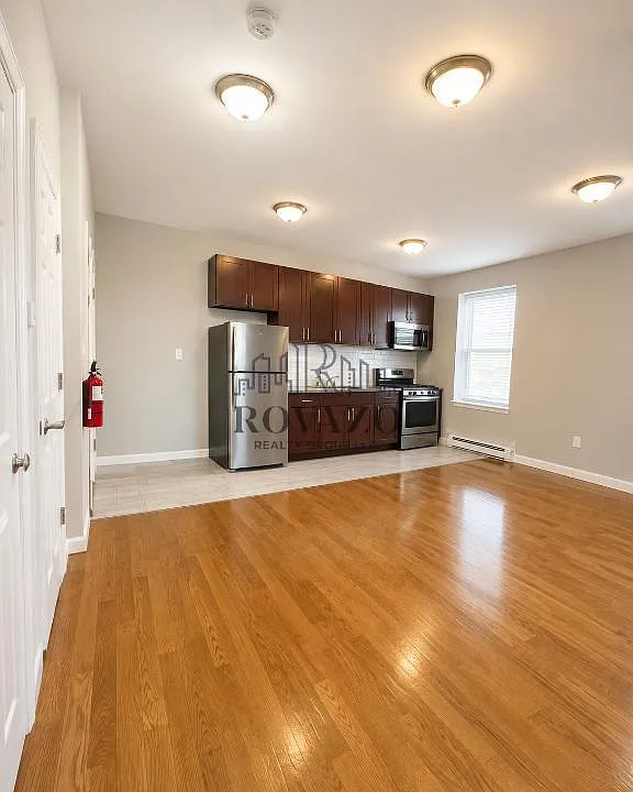235 Munn Ave #B5