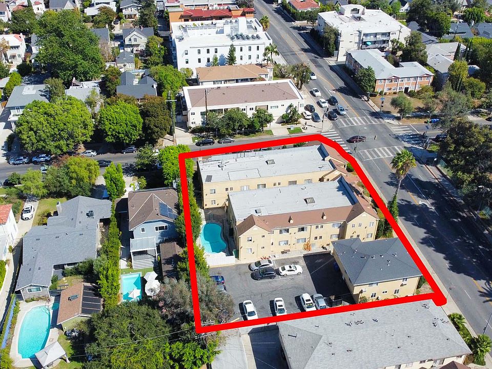 1st image of 4915 Beverly Blvd APT 1