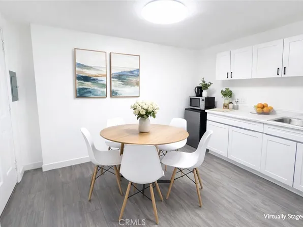 7445 Orion Ave #3, Van Nuys, CA 91406