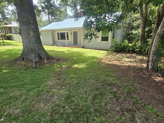 2nd image of 820 W Bellamy Dr