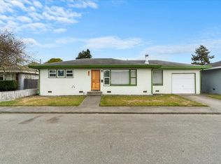 227 Randolph Way, Fortuna, CA 95540