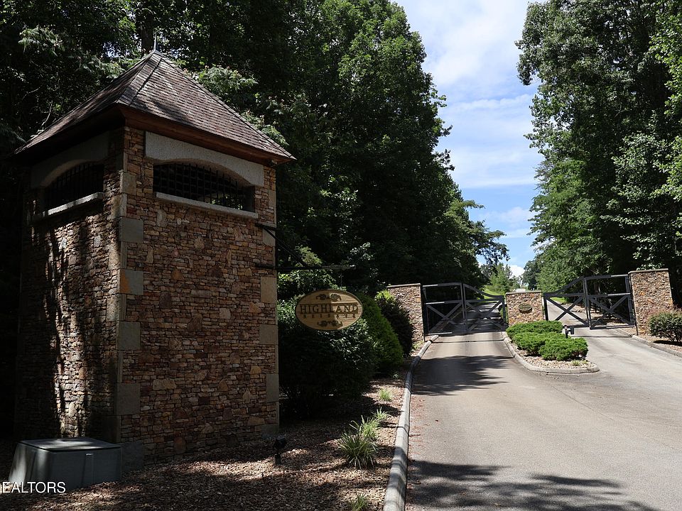 1st image of 129 Highland Reserve Way