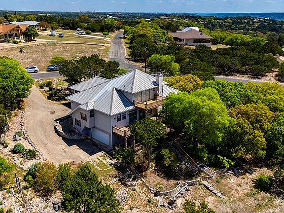 4th image of 224 Ranch Rim Dr W