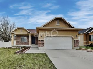 5482 N Windsor Way, Stansbury Park, UT 84074