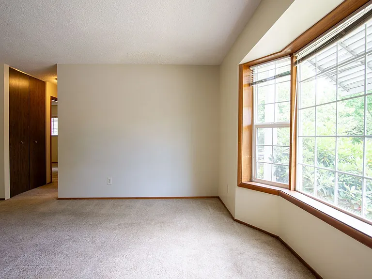 1332 NE 21st Ave #3 — Photo 4