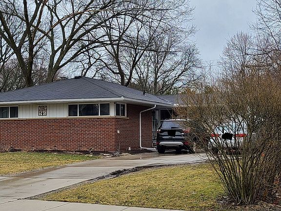 2nd image of 29944 Rock Creek Dr