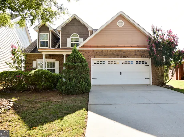 330 Clover Brook Dr, Locust Grove, GA 30248