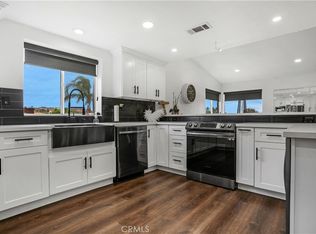 30446 S Fork Dr, Canyon Lake, CA 92587