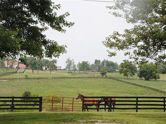 3rd image of 1294 Hicks Pike