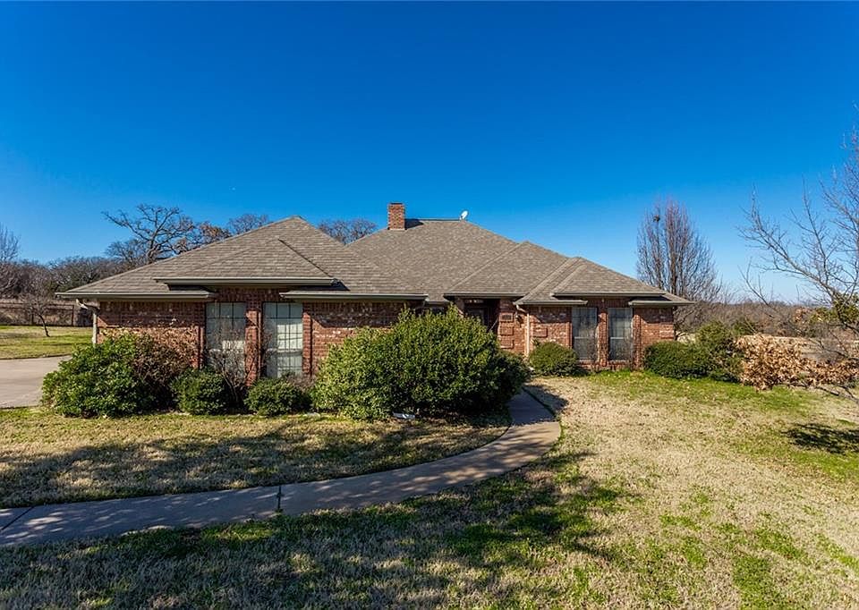 1st image of 2605 S Chase Ct