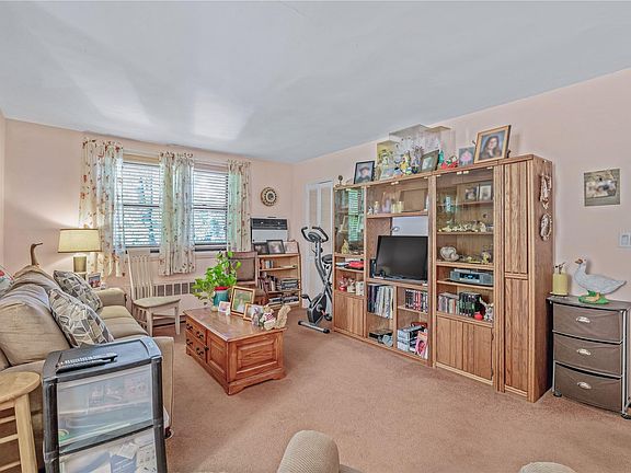 5th image of 58-45 246th Crescent #Upper