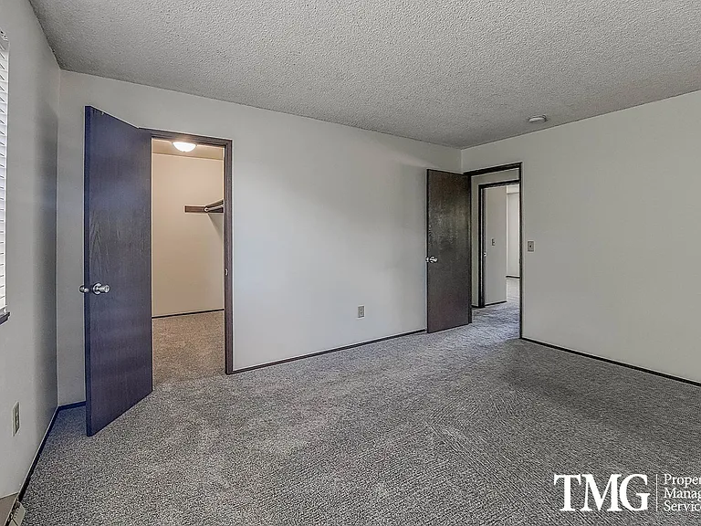 321 NE 105th St — Photo 21