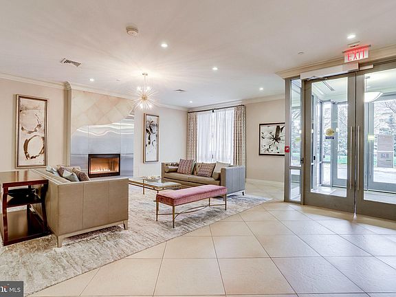 3rd image of 2451 Midtown Ave APT 314