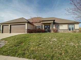 4709 Winding Woods Ct, Columbia, MO 65203