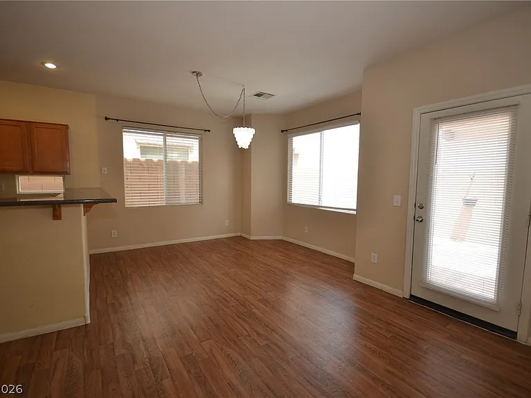 10624 Allegrini Dr — Photo 11