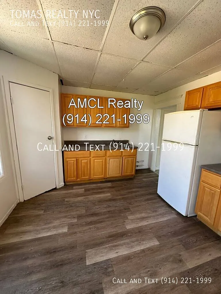 2 bed, $2,700 — Photo 2