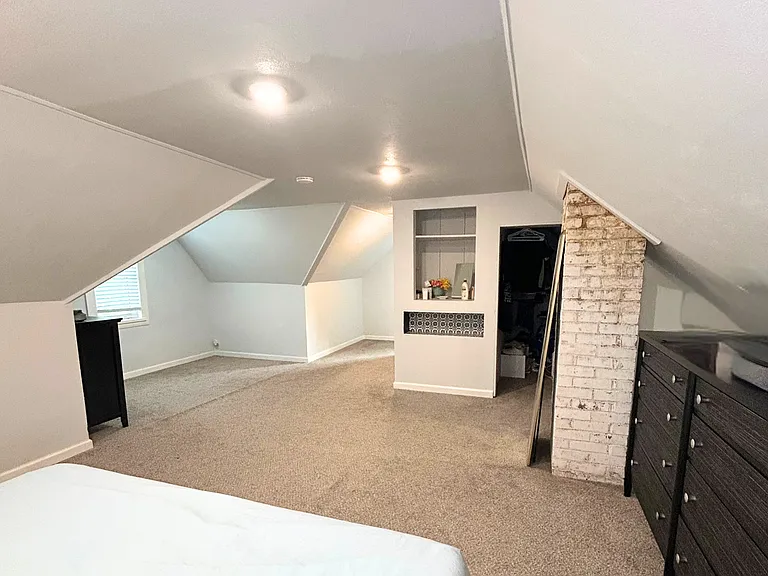 5934 Deering Ave — Photo 25