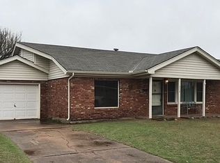 112 Sunset St, Elk City, OK 73644