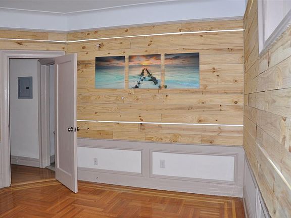 5th image of 53 Duncan Ave APT 44