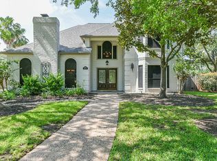18202 Longmoor Dr, Houston, TX 77084