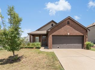 6039 Kensington Way, Calera, AL 35040