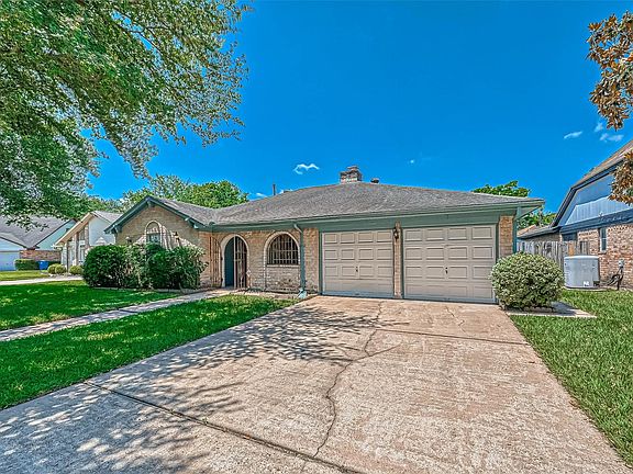 4th image of 5815 Caruso Forest Dr