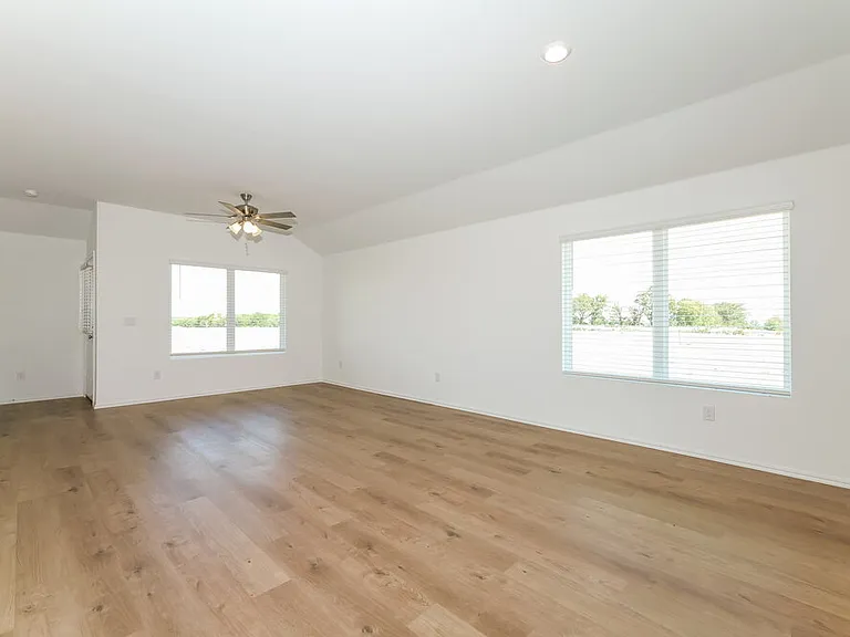 10061 Blackjack Rd — Photo 4