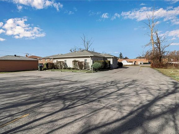 2nd image of 87 Mead St