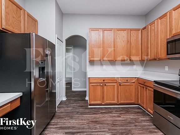 5th image of 9204 Waterbird Dr
