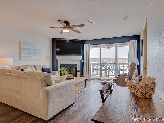 4th image of 1481 Ledges Dr Unit 927