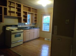 564 Andrew Ave, Jackson, MI
