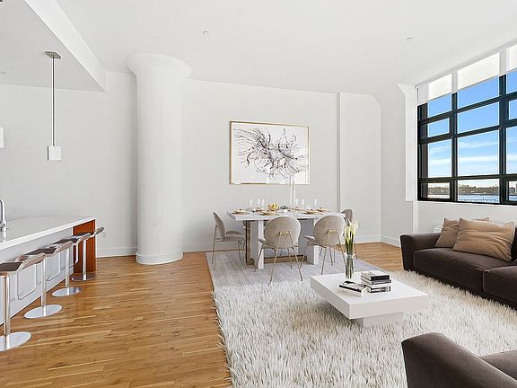 3rd image of 360 Furman St APT 629