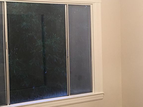 5th image of 550 Vista Grande Ave