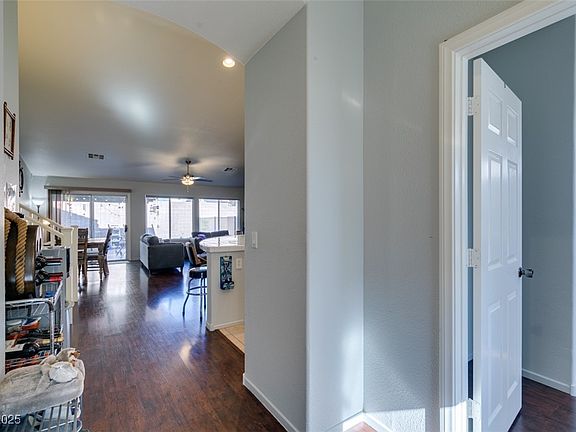 2nd image of 9304 Longhorn Falls Ct