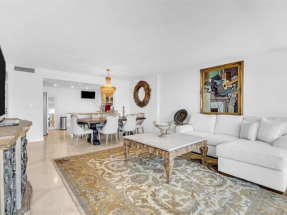 5th image of 2100 S Ocean Dr APT 15B