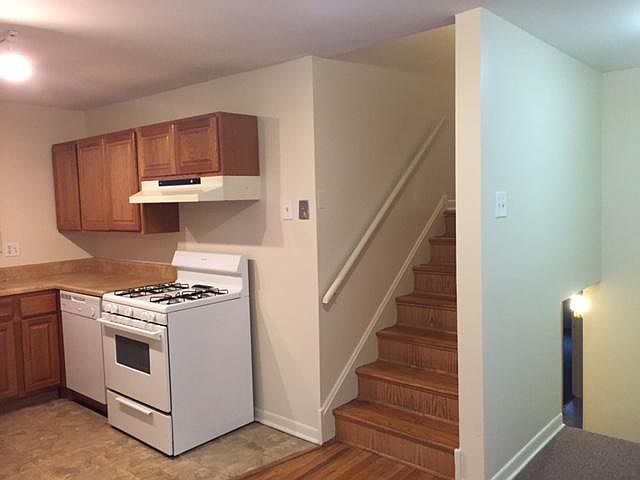 1st image of 1422 W Lill Ave #1422HSE