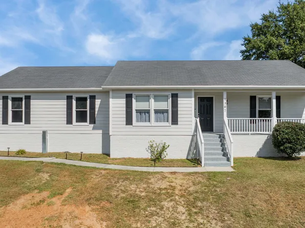 5307 Blanchette Street, Hope Mills, NC 28348
