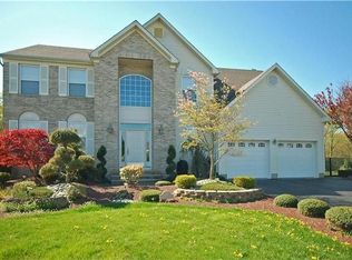 42 Stratton Rd, Matawan, NJ 07747