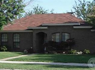 312 Willow Stone St, Denton, TX 76207