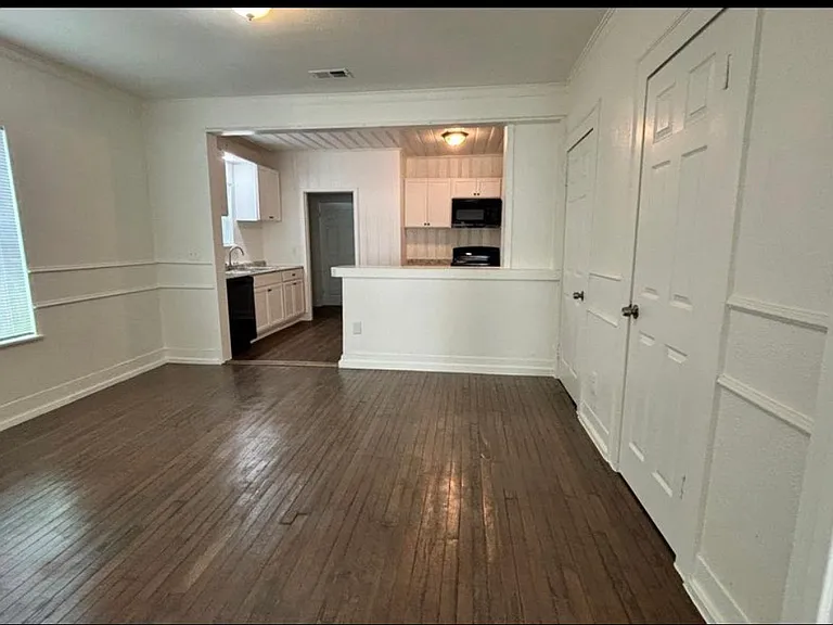 2713 Carter Ave #A — Photo 1