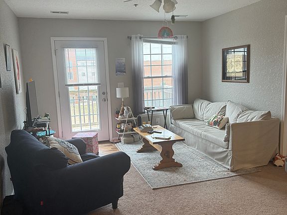 4th image of 214 W Normal St #11