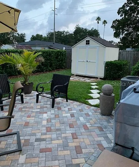 3920 W Laurel St — Photo 20