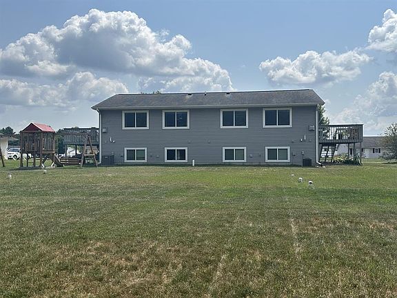2nd image of 14660 46th Ave N
