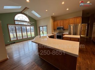 11020 N Brighton Pl, Mequon, WI 53097