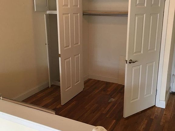4th image of 465 E 7th St APT 7K