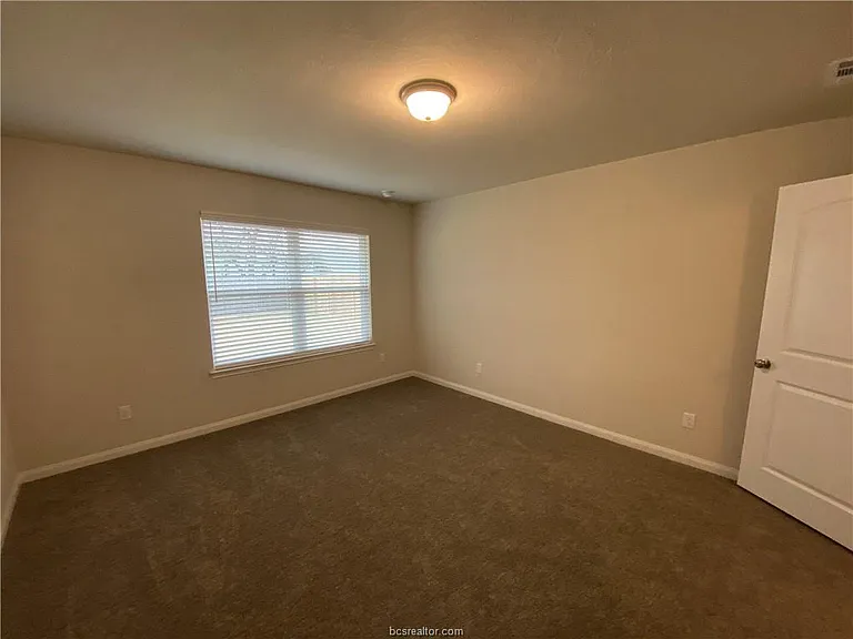 3721 McKenzie St — Photo 15