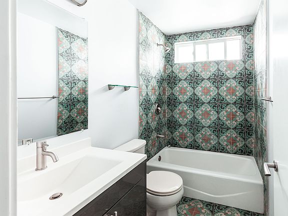 5th image of 1940 Preston Ave APT 101
