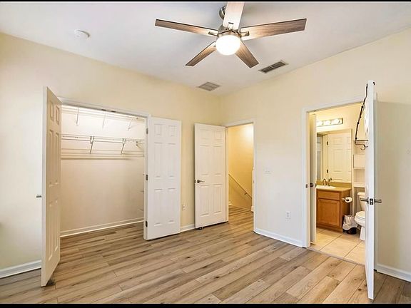 2nd image of 851 NW 21st Ave