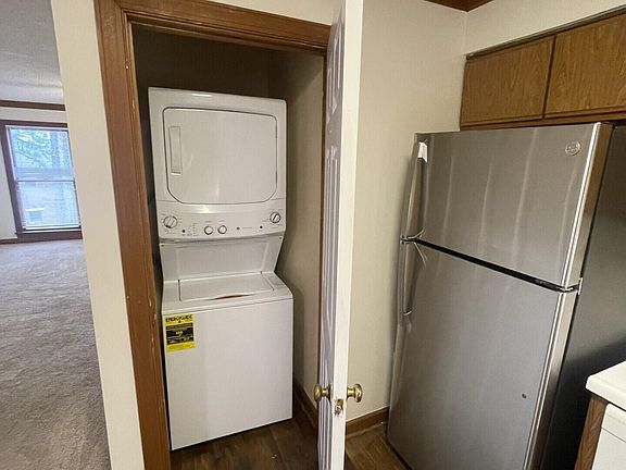 5th image of 3535 Ivy Commons Dr APT 302